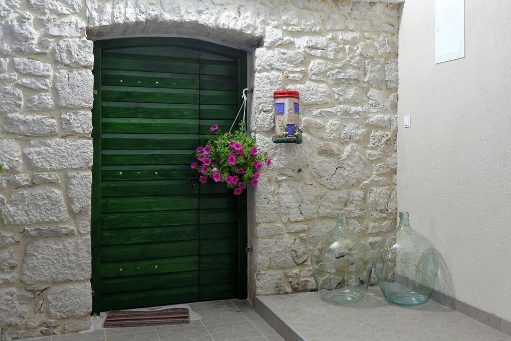 Didovi Dvori Daire Bibinje Oda fotoğraf